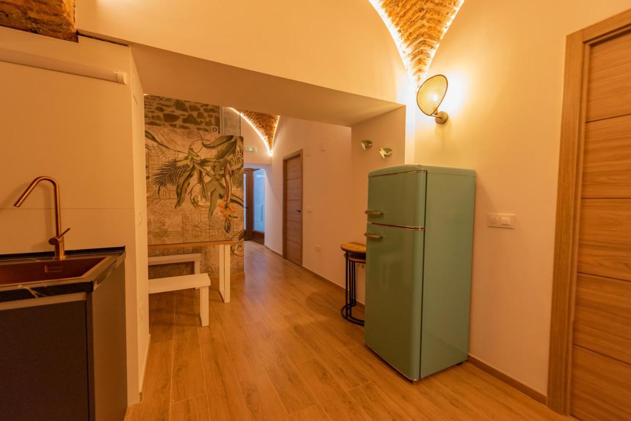 דירות Caces Galarza Deluxe Casa Xvi-Xvii Parking Privado Gratis מראה חיצוני תמונה